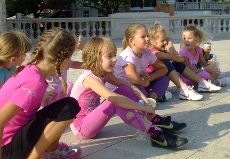 Trg Pet bunara: Glagoljaška renesansa