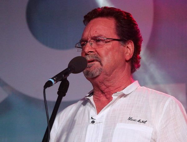 Virsko ljeto 2016: Tomislav Bralić i klapa Intrade oduševili 12 tisuća obožavatelja na virskoj rivi Virsko ljeto 2016: Tomislav Bralić i klapa Intrade oduševili 12 tisuća obožavatelja na virskoj rivi