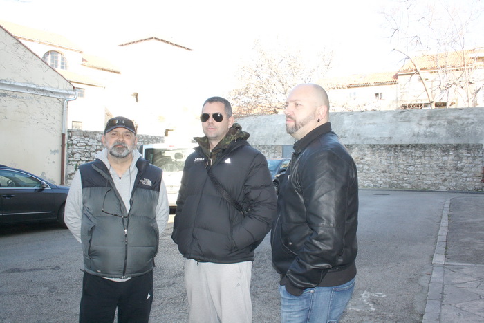 Zadarski sportaši i sportski novinari velikog srca napunili Socijalnu samoposlugu Zadarski sportaši i sportski novinari velikog srca napunili Socijalnu samoposlugu