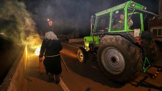 Sinoć su paljenjem Karnevala okončane tradicijske virske maškare