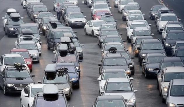 Autocesta, promet, automobili