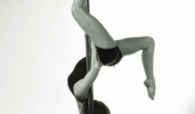 Ples na šipci, foto: rejuvenationofpoledancing.com