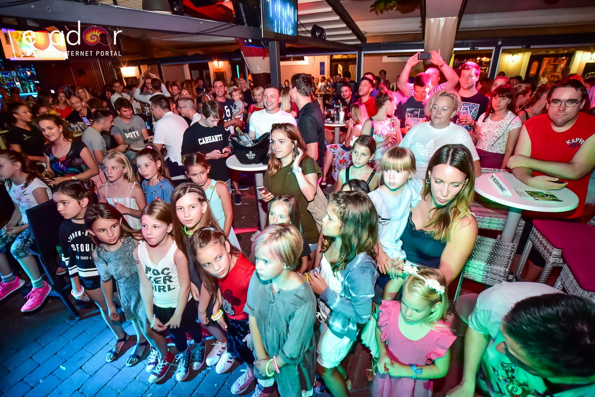 Domenica @ Kult Caffebar