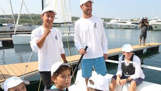 Zlatni olimpijci Fantela i Marenić družili se sa šibenskom djecom povodom dana jedrenja. Photo: Duško Jaramaz/PIXSELL Zlatni olimpijci Fantela i Marenić družili se sa šibenskom djecom povodom dana jedrenja. Photo: Duško Jaramaz/PIXSELL