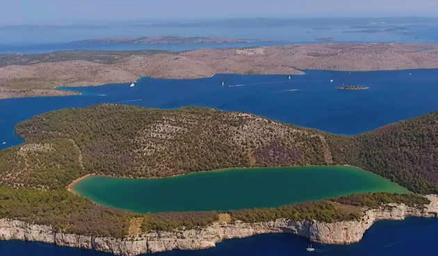 Dugi otok, Telašćica, Jezero Mir