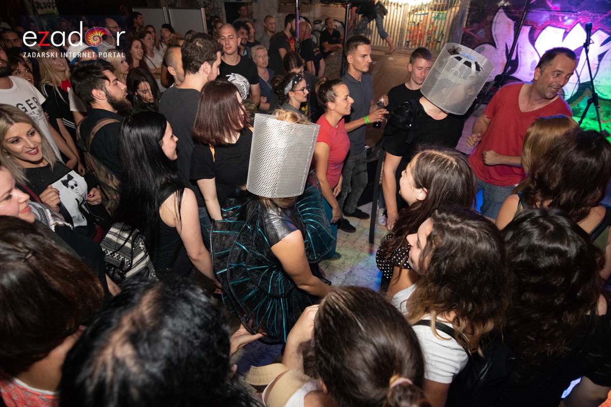 KvartArt 2018.: Art buvljak & koncert Nipplepeoplea