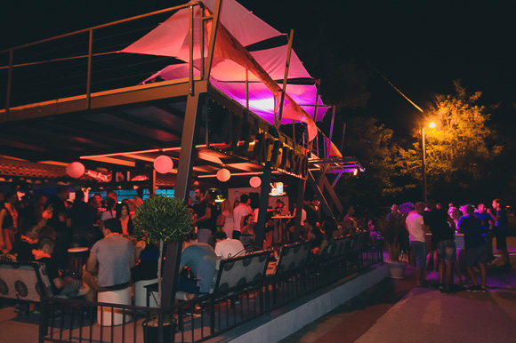 Klapa Kampanel @ Menfisto bar, 18.7.2015. (foto: Ivan Toman) Klapa Kampanel @ Menfisto bar, 18.7.2015. (foto: Ivan Toman)