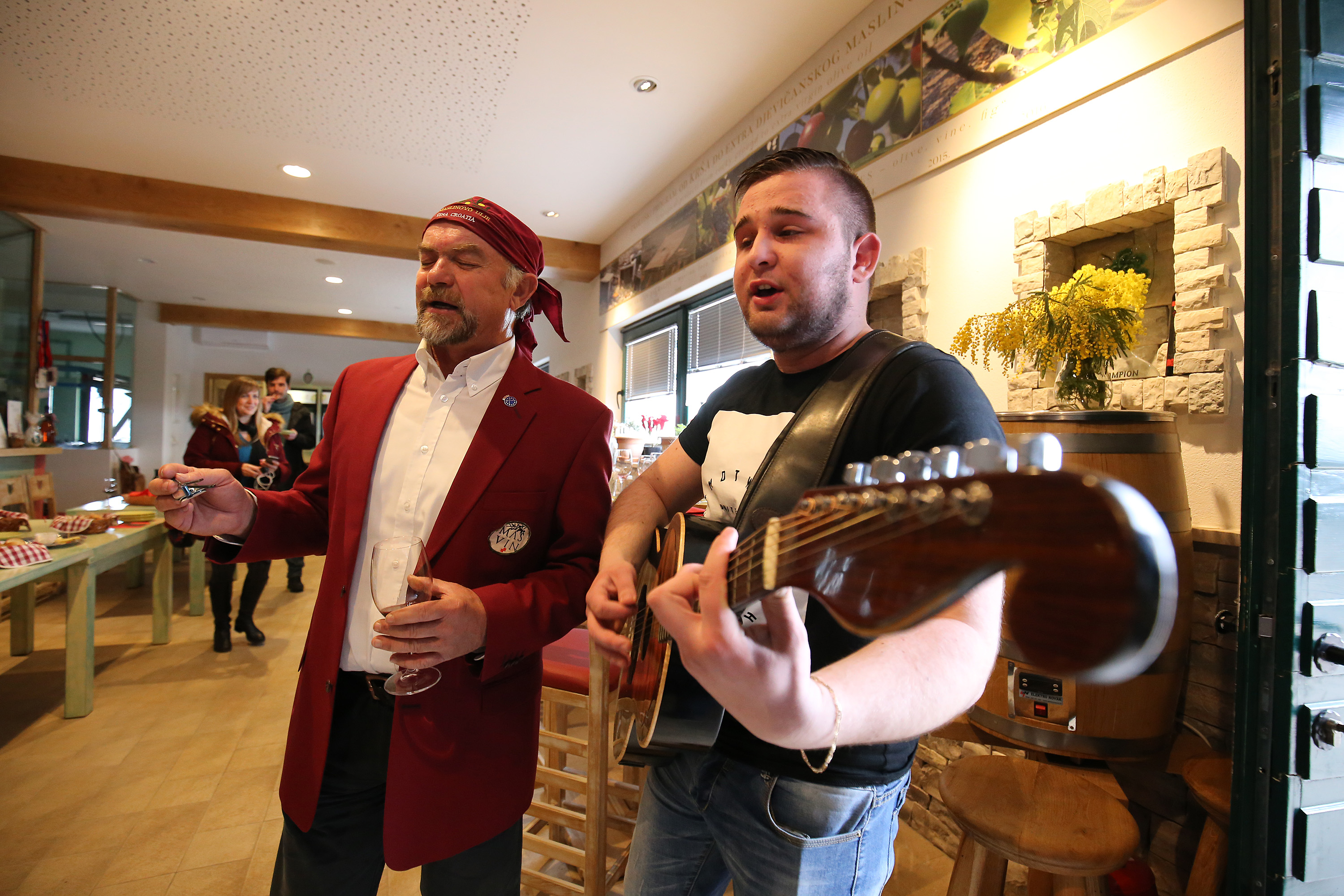 Mediji i uzvanici posjetili Polaču, Vransko jezero i Maškovića han