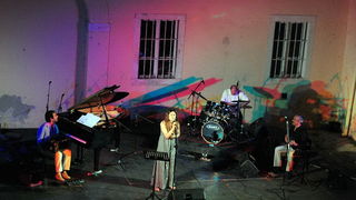 Festival suvremen glazbe: Daniele di Bonaventura trio i Jelana Radan, Foto: Nenad Marcev Festival suvremen glazbe: Daniele di Bonaventura trio i Jelana Radan, Foto: Nenad Marcev