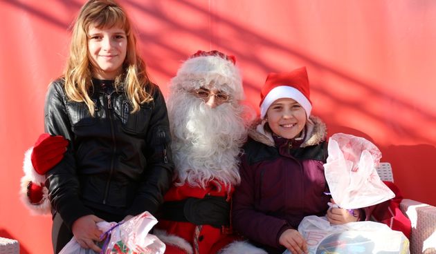 Djed Mraz stigao na Vir!