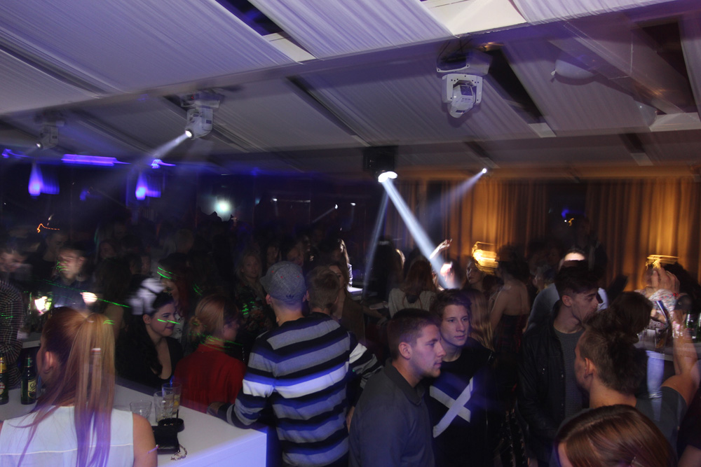 “House of fun”: Otvorenje zimske sezone u Lounge baru Ledana