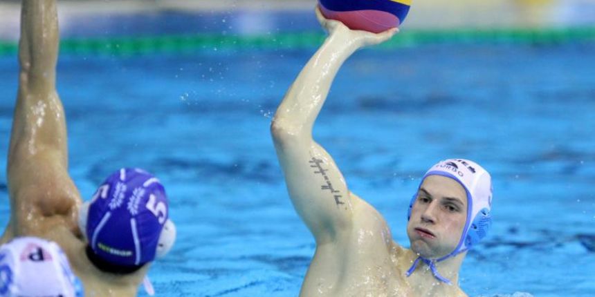 Bazeni Kantrida, Rijeka – LEN Liga prvaka, 8. kolo, Primorje EB – Olympiacos. Denes Varga. Photo: Nel Pavletic/PIXSELL