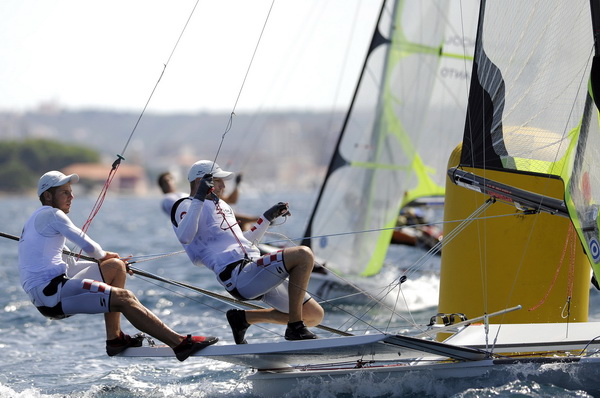 Zadar, 050909.
Europsko prvenstvo u jedrenju za klasu 49 er 2009 u Zadru.
Valovi, bura i sunce. Savreseno vrijeme za jedrenje i odrzavanje prvog plova sestog dana i 17 – og ujedno i zadnjeg plova u zlatnoj skupini Europskog prvenstva u jedrenju za kalsu 4