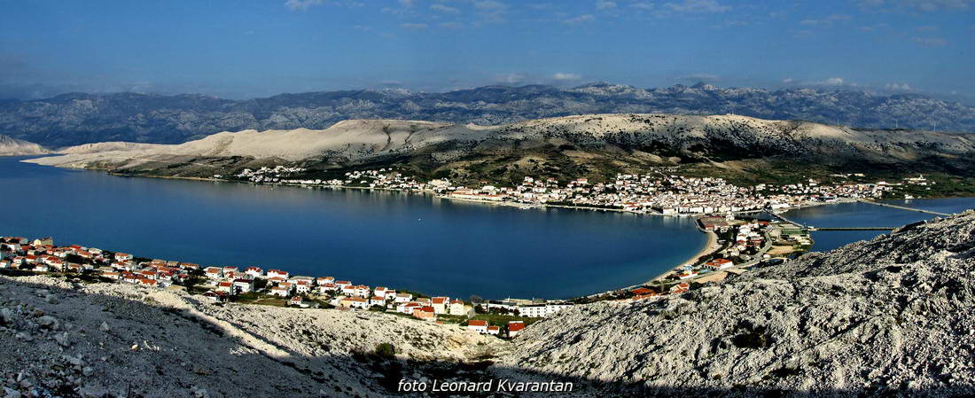 Blagdanski đir po Pagu 1. studenog 2013.  foto: Leonard Kvarantan