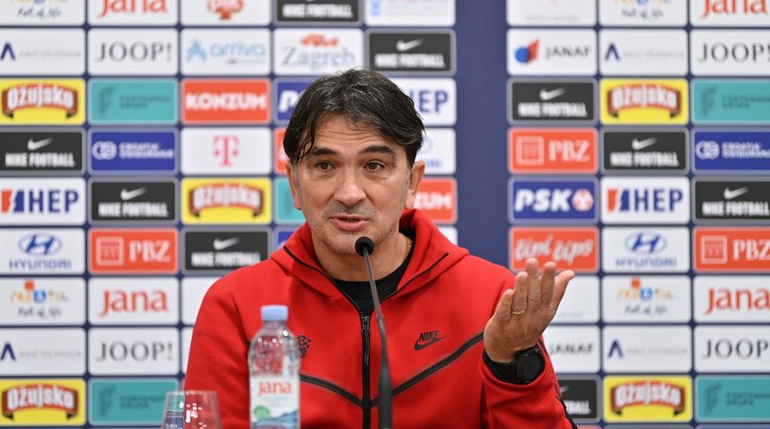 Zlatko Dalic na konferenciji za medije uoci utakmice s Walesom. Zlatko Dalic na konferenciji za medije uoci utakmice s Walesom.