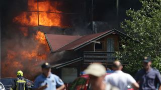 Požar na ŠRC Jelenovac, grad prekriven dimom, zaustavljeni autobusi…