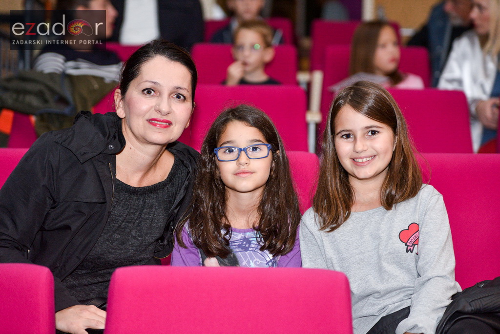 Premijera predstave “Pale sam na svijetu” u Kazalištu lutaka Zadar Premijera predstave “Pale sam na svijetu” u Kazalištu lutaka Zadar