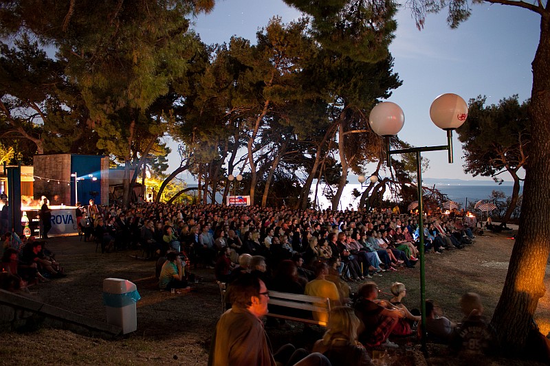 Projekcijom i tulumom otvoren 5. Festival mediteranskog filma u Splitu, Foto: Goran Leš Projekcijom i tulumom otvoren 5. Festival mediteranskog filma u Splitu, Foto: Goran Leš