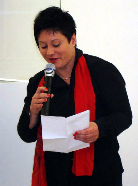 Kava pretočena u pjesmu – večer poezije u Muzeju antičkog stakla. Foto: Gordana Šarić