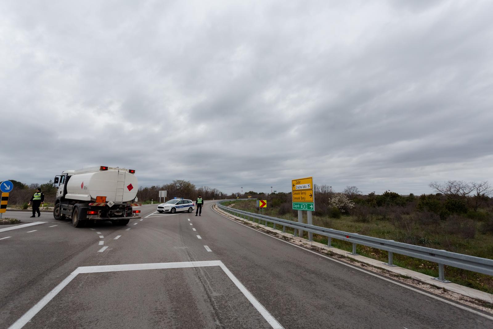 U teškoj prometnoj nesreći u Zemuniku poginule tri slovenske državljanje