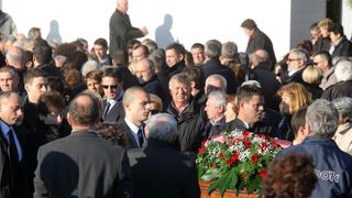 Vir – Pogreb bivseg nogometasa i trenera Tome Basic. Photo: Filip Brala/PIXSELL