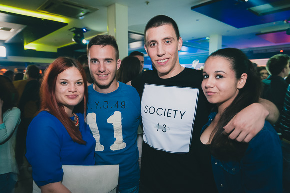 Zadarska večer s Ivicom Sikirićem Ićom u Hitch baru, 8.5.2015. (Foto: Ivan Toman) Zadarska večer s Ivicom Sikirićem Ićom u Hitch baru, 8.5.2015. (Foto: Ivan Toman)