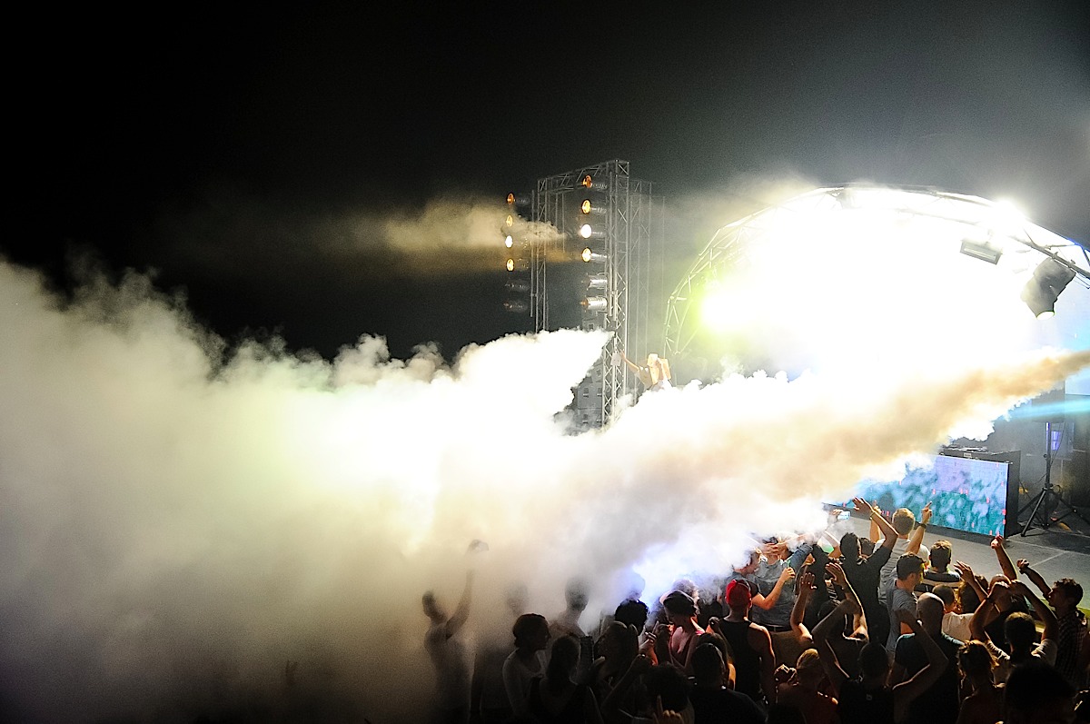 Aquarius Klub, 8. kolovoza: After beach party i DJ From Mars, foto: Goran Telak Aquarius Klub, 8. kolovoza: After beach party i DJ From Mars, foto: Goran Telak