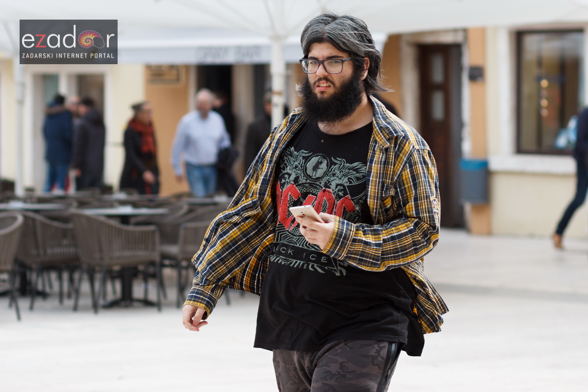 Đir po gradu, petak 30. ožujka 2018. Đir po gradu, petak 30. ožujka 2018.