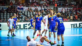 U doista sjajnoj atmosferi koju je stvorilo oko 5000 navijača iz cijele Hrvatske, naši su rukometni reprezentativci remizirali sa Švedskom i to s rezultatom 25-25. Bila je to ‘kaubojima’ pretposljednja pripremna utakmica uoči Olimpijskih igara