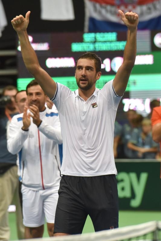 Davis Cup: Fešta nakon pobjede Marina Čilića nad Richardom Gasquetom i osiguranog plasmana u finale Davis Cupa. Photo: Hrvoje Jelavić/PIXSELL
