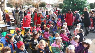 Virska dječica iz vrtića “Smješko” uživala u druženju s Djedom Mrazom Virska dječica iz vrtića “Smješko” uživala u druženju s Djedom Mrazom