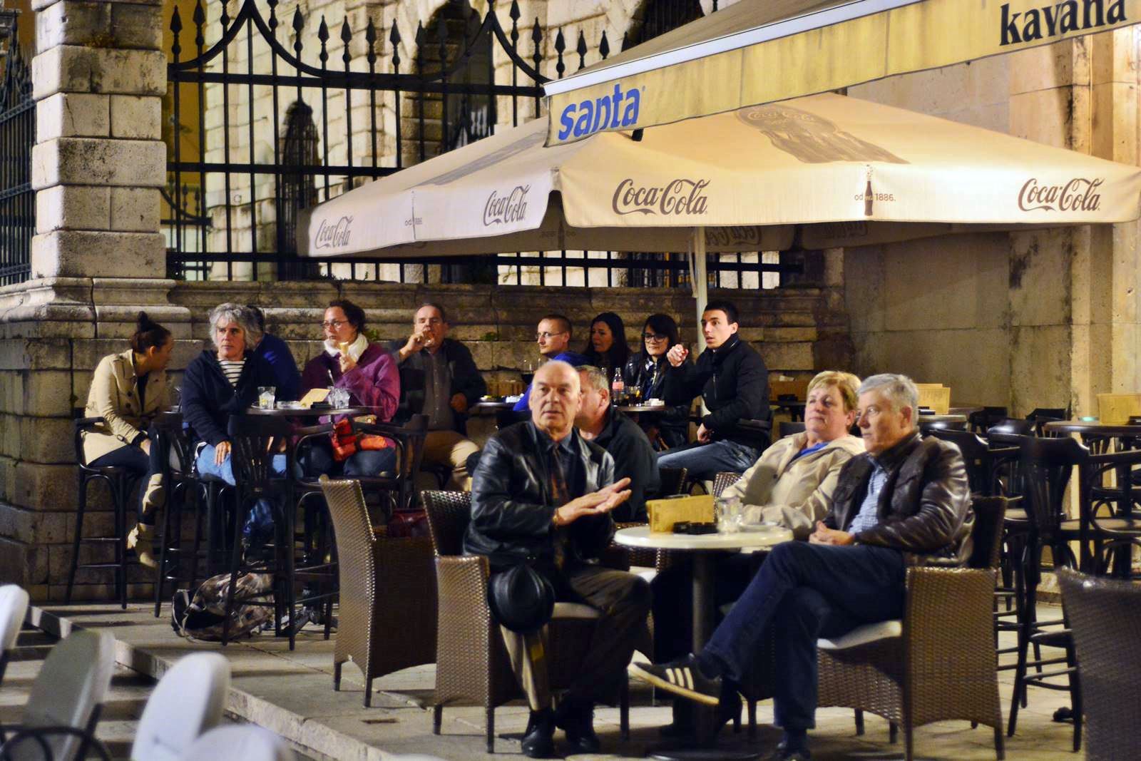 FIMBA After party na Narodnom trgu uz bend Songbusters FIMBA After party na Narodnom trgu uz bend Songbusters