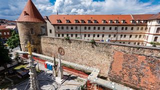 Pogled sa Zagrebačke katedrale na centar grada – Zagreb