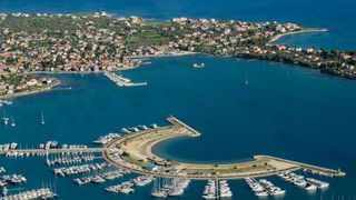 Let iznad Sukošana i Marine Dalmacija, Foto: Dino Stanin/PIXSELL Let iznad Sukošana i Marine Dalmacija, Foto: Dino Stanin/PIXSELL