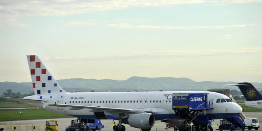 Zagreb, 140513.
Zracna luka Zagreb. 
Kako nema dogovora sa Upravom, sindikati pilota i kabinskog osoblja zapoceli su jutros strajk u hrvatskom nacionalnom avio-prijevozniku Croatia Airlinesu. Neki letovi su otkazani.
Foto: Bruno Konjevic / CROPIX