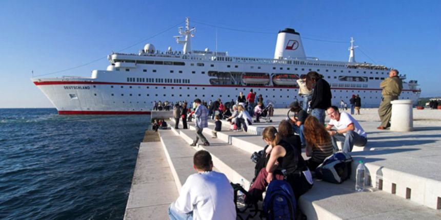 Kruzer Deutschland u Zadru (Foto: tzzadar.hr) Kruzer Deutschland u Zadru (Foto: tzzadar.hr)