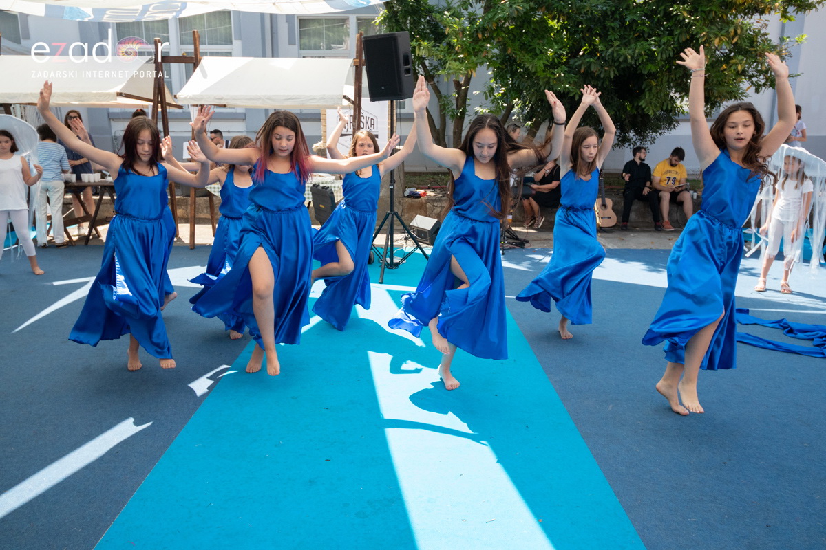 KvartArt 2018: Nedjeljno jutro proteklo u znaku plesa i glazbe KvartArt 2018: Nedjeljno jutro proteklo u znaku plesa i glazbe