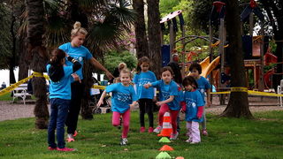 Sportska manifestacija za djecu “1000 koraka kroz 1000 ulica” SŠ “Loptica” Sportska manifestacija za djecu “1000 koraka kroz 1000 ulica” SŠ “Loptica”