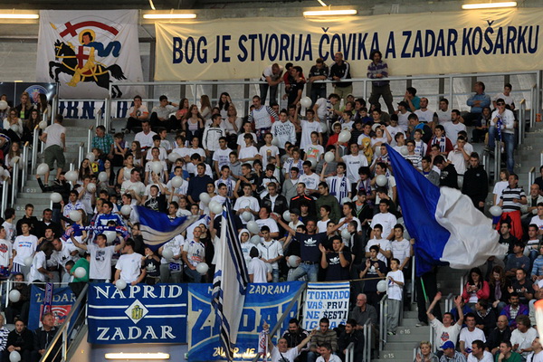 Finale doigravanja, 2. utakmica: KK Zadar – KK Cibona 76-92
