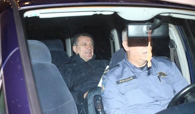 Zdravko Mamić u policijskom vozilu. Photo: Zeljko Lukunic/PIXSELL