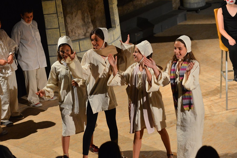 Donatolina 2: Doživljaji slavnog Rodriga u crkvi sv. Dominika Donatolina 2: Doživljaji slavnog Rodriga u crkvi sv. Dominika