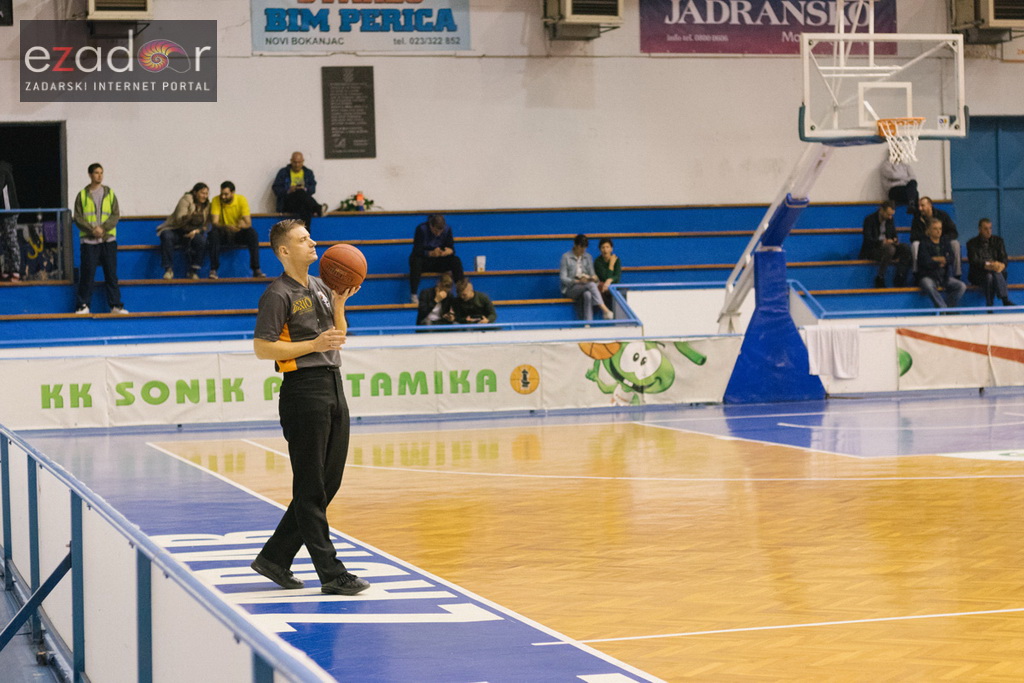 HT Premijer liga, 3. kolo: KK Jazine Arbanasi – GKK Šibenik 36-72 HT Premijer liga, 3. kolo: KK Jazine Arbanasi – GKK Šibenik 36-72