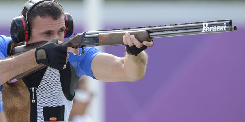 London, 060812.
Hrvatski strijelci Anton Glasnovic i Giovanni Cernogoraz u finalu trapa tijekom Olimpijskih Igara u Londonu.
Na fotografiji: Giovanni Cernogoraz osvojio je zlato.
Foto: Drago Sopta / CROPIX London, 060812.
Hrvatski strijelci Anton Glasnovic i Giovanni Cernogoraz u finalu trapa tijekom Olimpijskih Igara u Londonu.
Na fotografiji: Giovanni Cernogoraz osvojio je zlato.
Foto: Drago Sopta / CROPIX