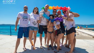 Meta feštica od balona i Ballon Jump