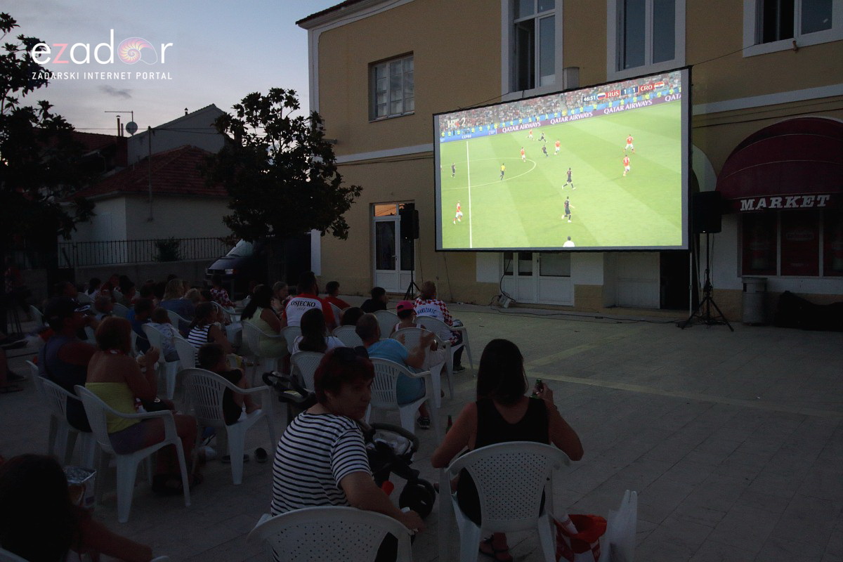Bibinje: Navijanje za Vatrene i fešta nakon pobjede nad Rusijom
