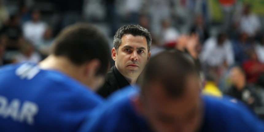 Zagreb, 180513.
Dvorana Kresimira Cosica. Kosarkaska utakmica polufinala doigravanja za prvaka Hrvatske (1 utakmica) izmedju KK Zadar i KK Cedevita.
Na fotografiji: trener Zadra Ante Nazor.
Foto: Jure Miskovic / CROPIX Zagreb, 180513.
Dvorana Kresimira Cosica. Kosarkaska utakmica polufinala doigravanja za prvaka Hrvatske (1 utakmica) izmedju KK Zadar i KK Cedevita.
Na fotografiji: trener Zadra Ante Nazor.
Foto: Jure Miskovic / CROPIX