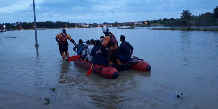 Evakuacija radnika Cromarisa i solane Nin zbog potopljenog mosta