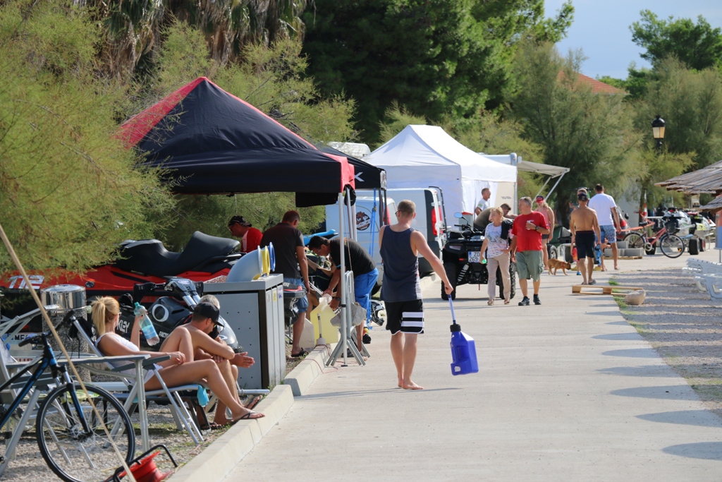 Alpe Adria Jet Ski Tour na Viru Alpe Adria Jet Ski Tour na Viru