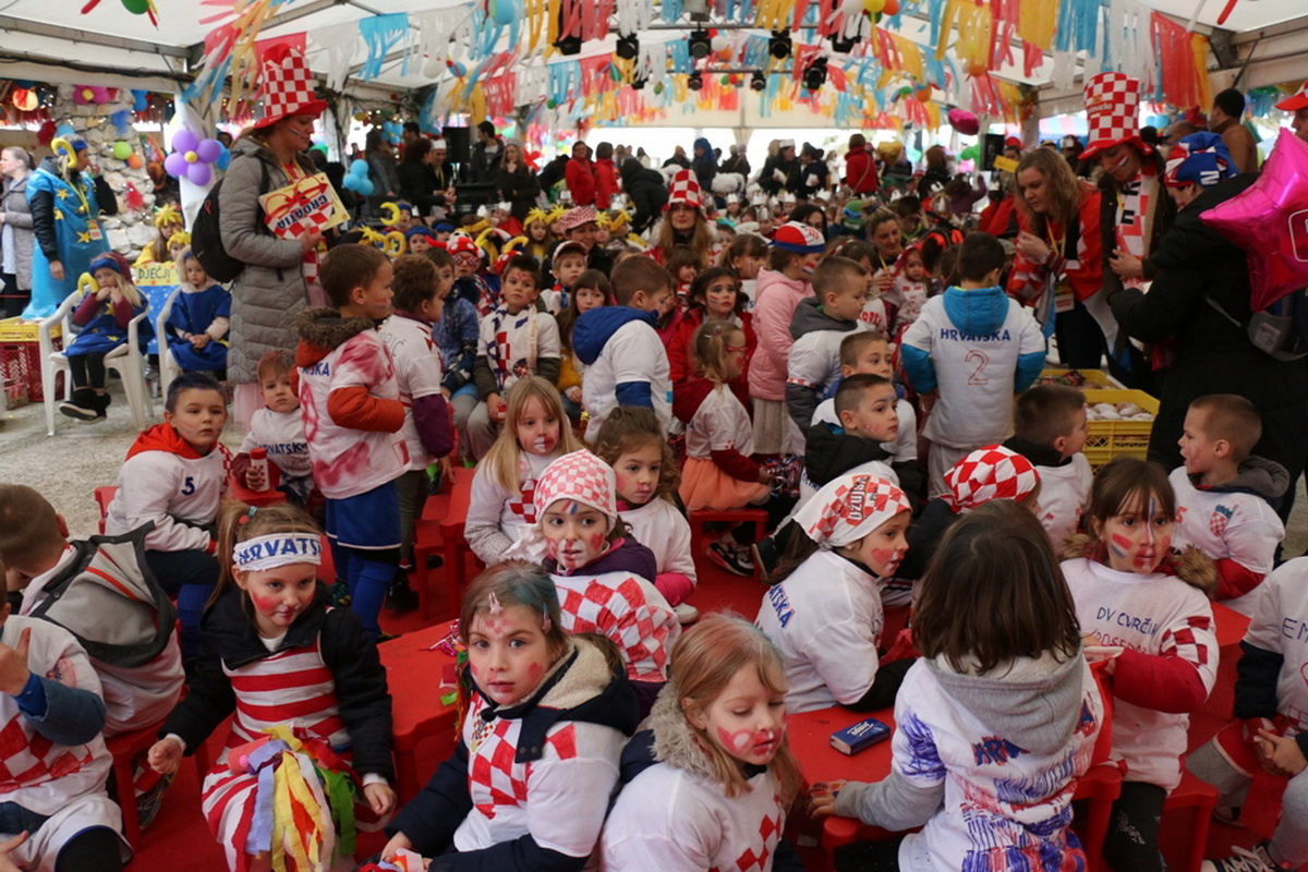 Virske “Male maškare”: najveselija karnevalska povorka Virske “Male maškare”: najveselija karnevalska povorka