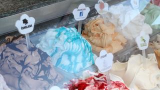 Tisno: Braća Adili napravili novi sladoled i nazvali ga Facebook, Photo: Dusko Jaramaz/PIXSELL